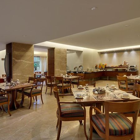 Pride Hotel, Chennai Ristorante foto