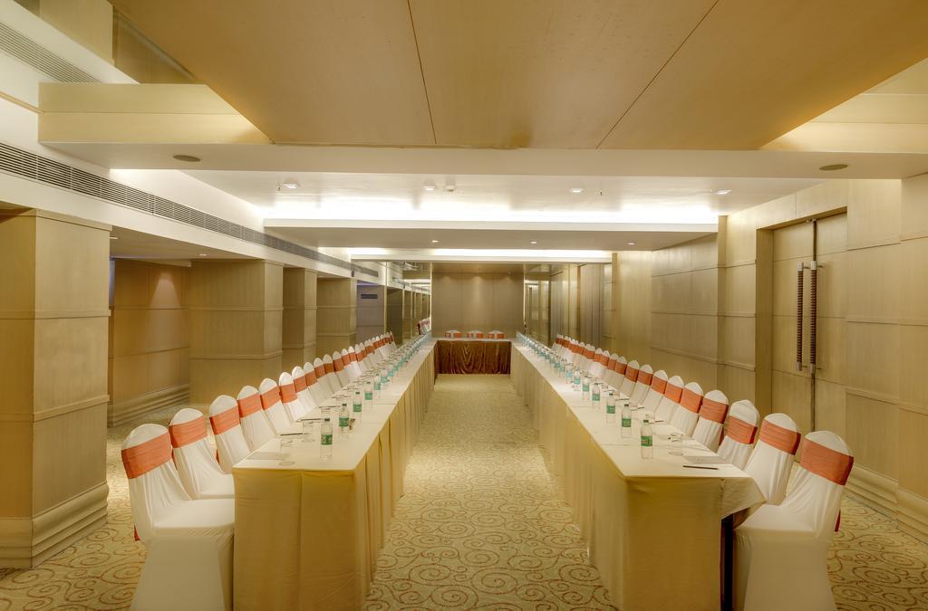 Pride Hotel, Chennai Esterno foto